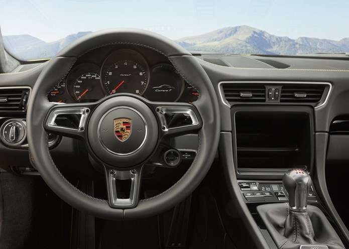 porsche 911 T 2018 interior