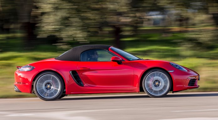 porsche boxster 2017