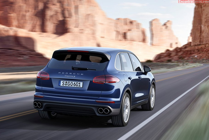 novo porsche cayenne s 2015 traseira