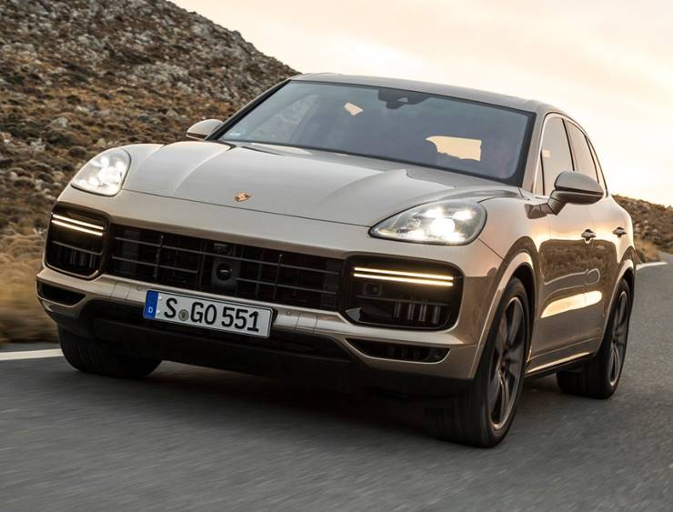 porsche cayenne 2021