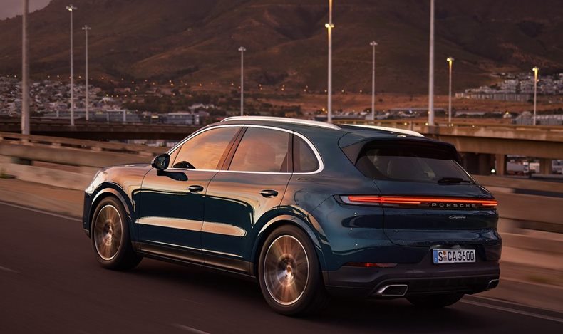 porsche cayenne 2024