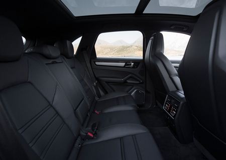 novo porsche cayenne 2019 interior banco traseiro