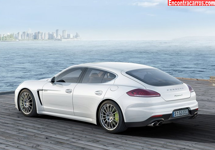 porsche panamera 2014