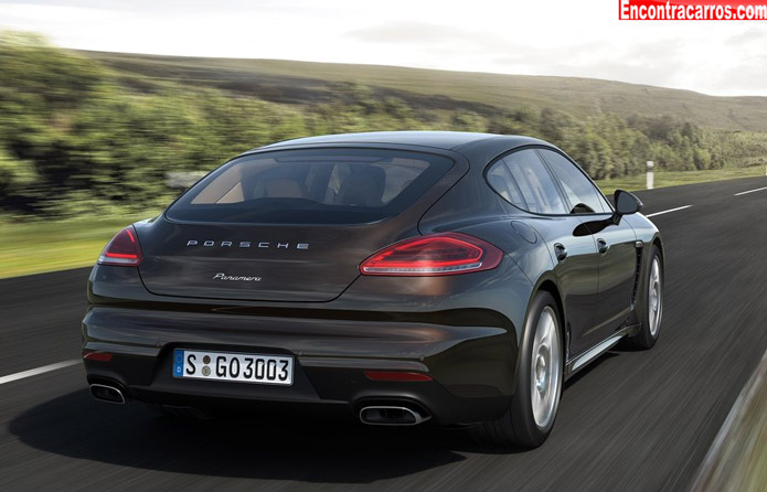 porsche panamera 2014