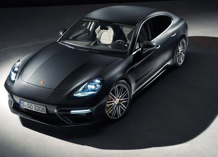 novo porsche panamera 2018