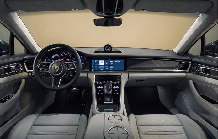 porsche panamera 2018 interior