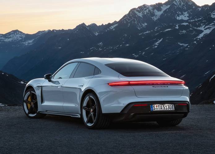 porsche taycan 2020