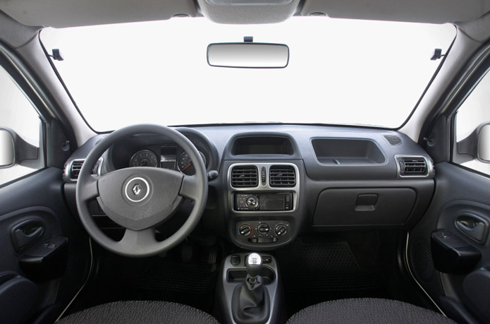 novo clio 2013 interior