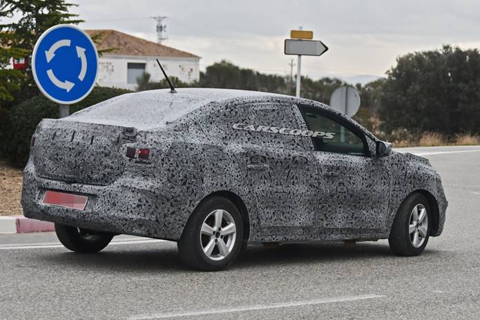 novo logan 2022 traseira