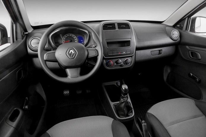 renault kwid life interior