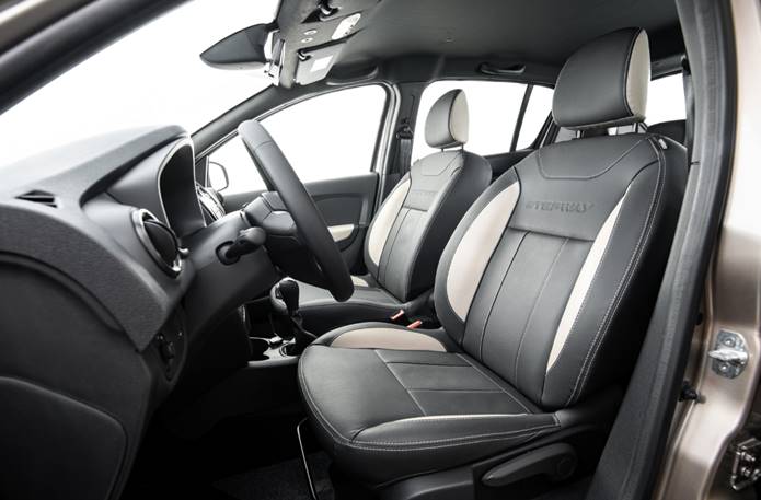 sandero stepway 2020 interior bancos em couro