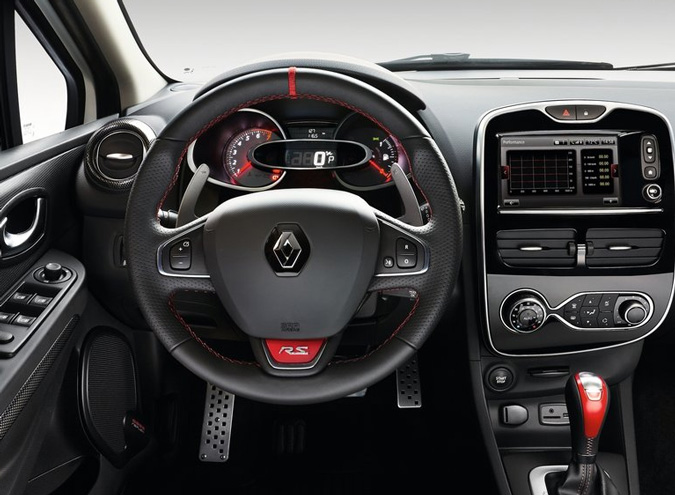 renault clio 2015