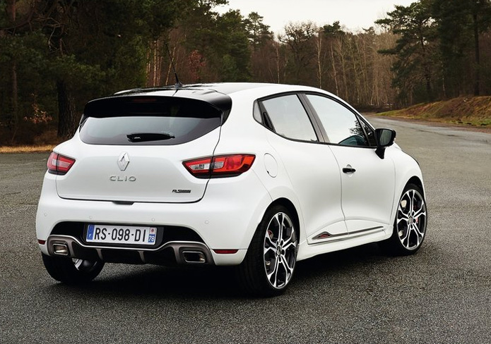 renault clio rs220 trophy 2015