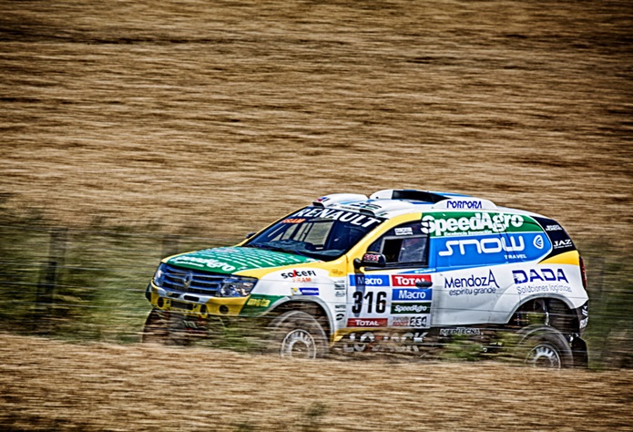 renault duster rali dakar 2015