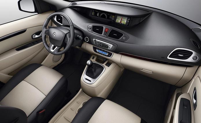 renault scenic interior