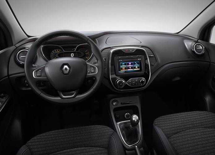 renault kaptur 2017 interior