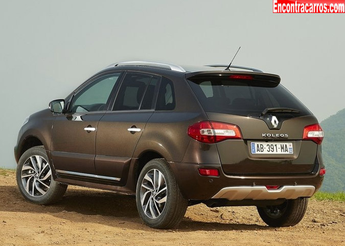 novo renault koleos traseira