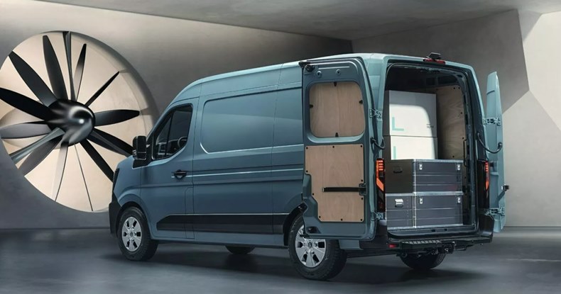 renault master 2024