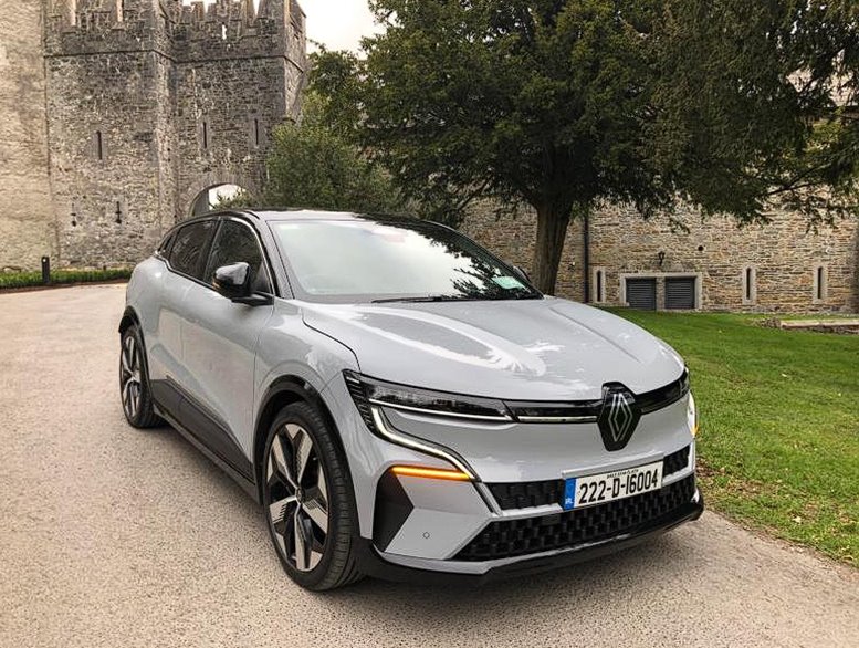 renault megane e-tech 2024