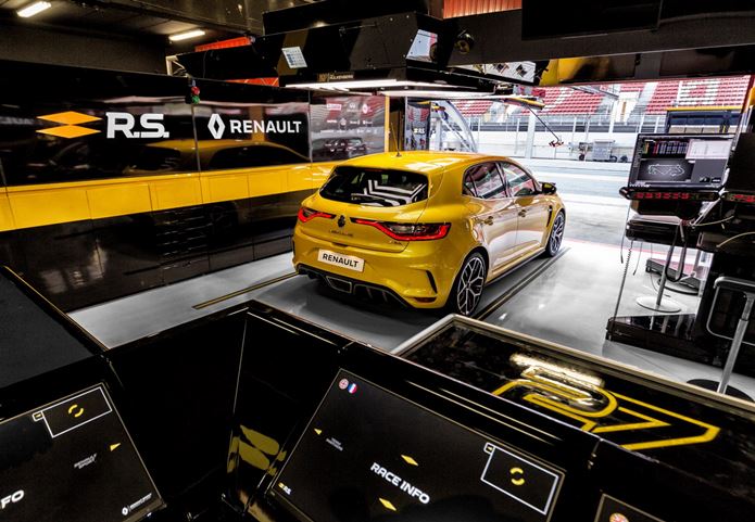 renault megane rs trophy 2019