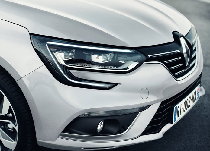 renault megane sedan 2017