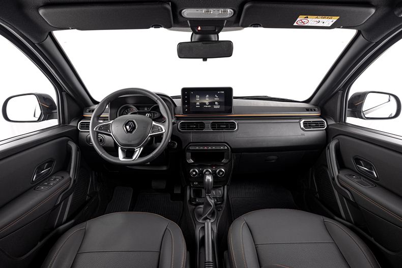 renault oroch 2023 interior painel