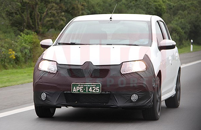 renault sandero rs