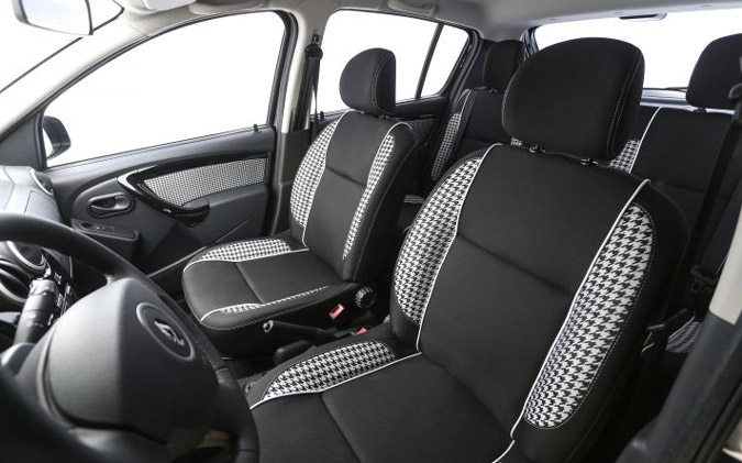 renault sandero tweed