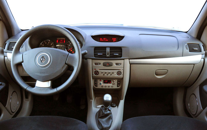 renault symbol 2013 interior painel