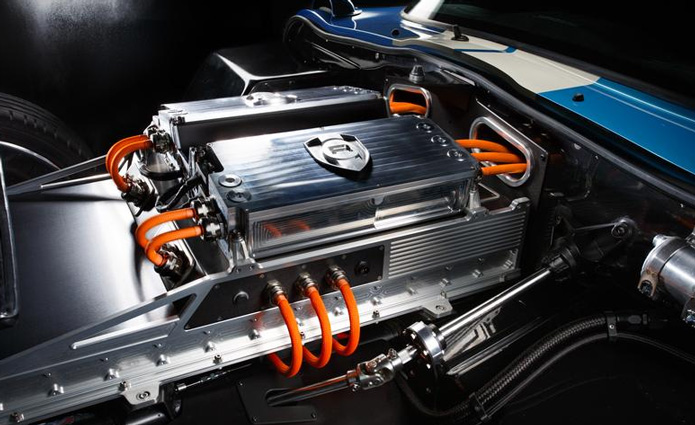 renovo coupe ev motor eletric engine