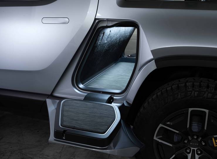 rivian r1t 2021