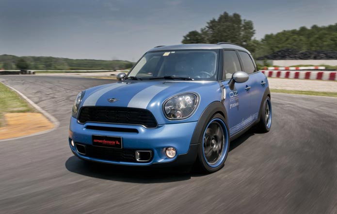 romeo ferraris mini countryman