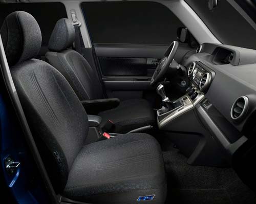 interior scion xb rs 7.0