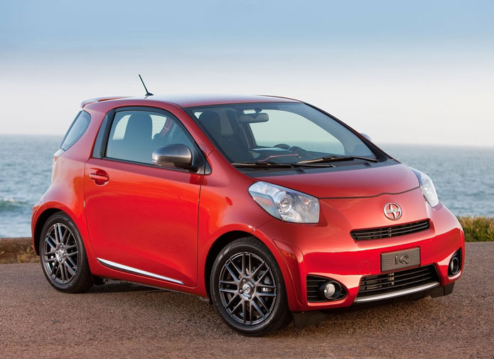 scion iq