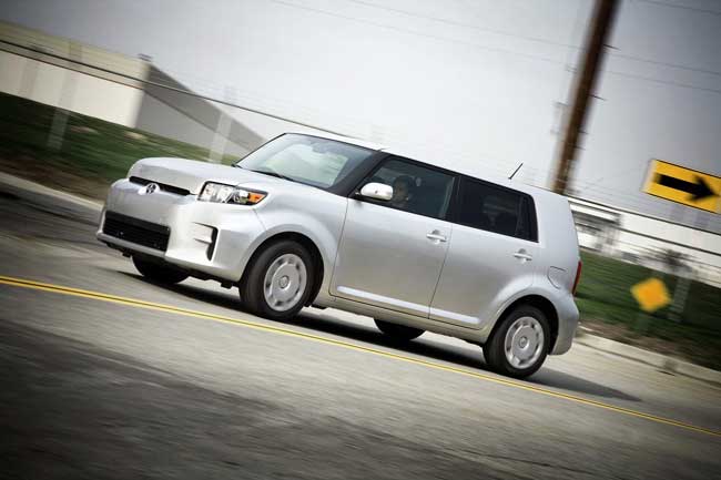 scion xb 2011