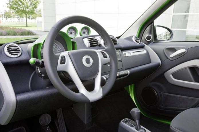 smart fortwo ev eletric drive 2012 interior