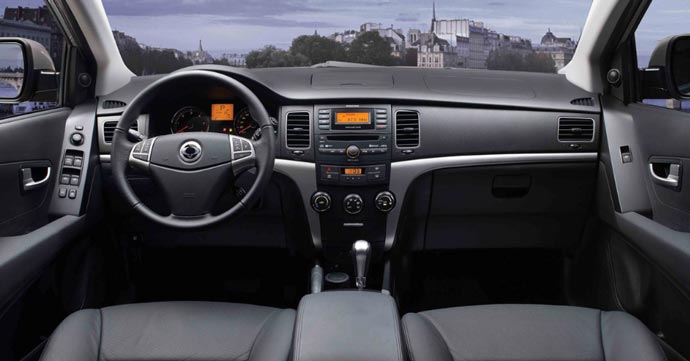 ssangyong korando 2011 interior