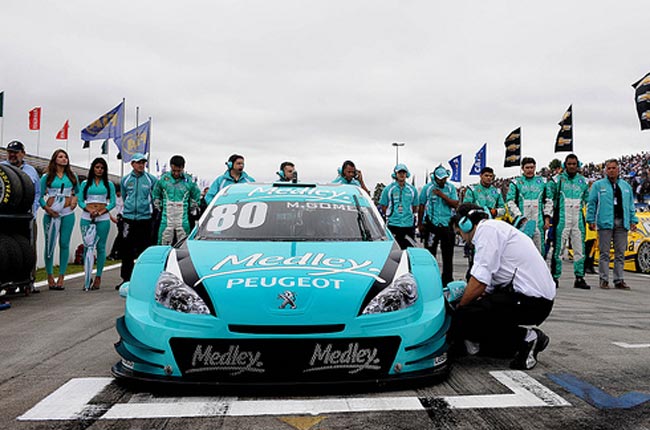 marcos gomes stock car curitiba 2011