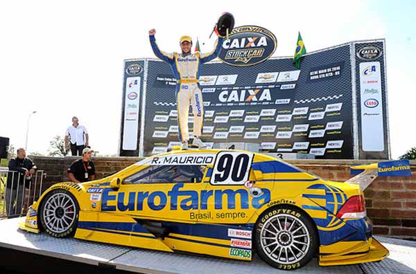 stock car 2010 velopark ricardo mauricio