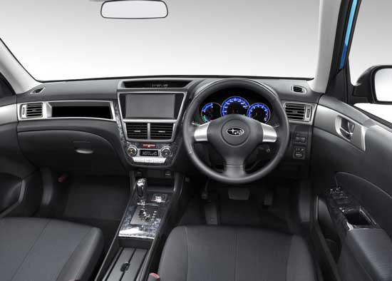 interior subaru exiga