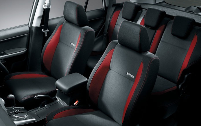 interior suzuki gran vitara 2013