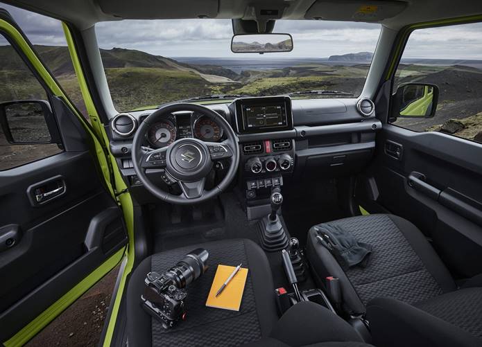 novo suzuki jimny sierra 2020 interior painel