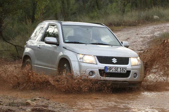 suzuki vitara 3 door 2011