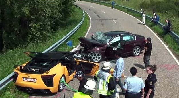 lexus lfa hiromu naruse crash