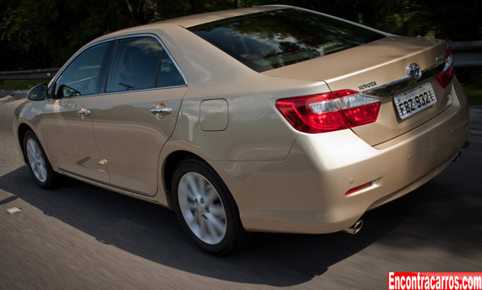 novo camry 2013