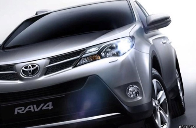 novo rav4 2013