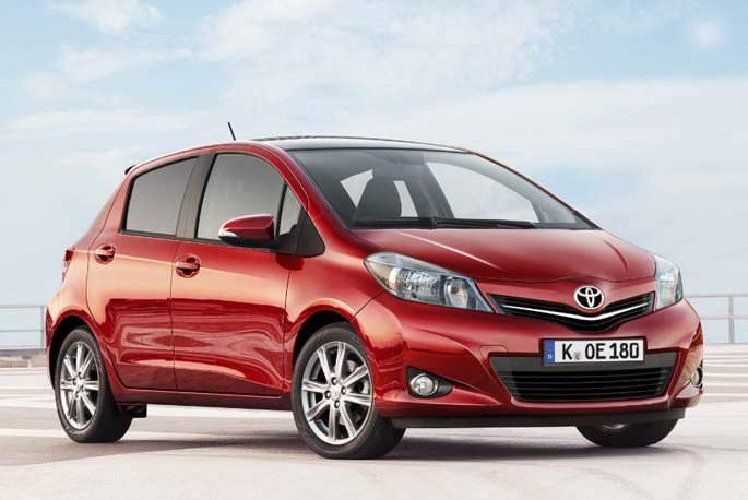 novo toyota yaris 2011