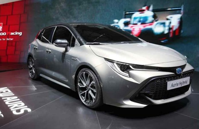 novo toyota auris 2019