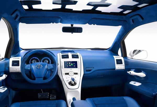 interior toyota auris hybrid 2010 /interior toyota auris hsd concept