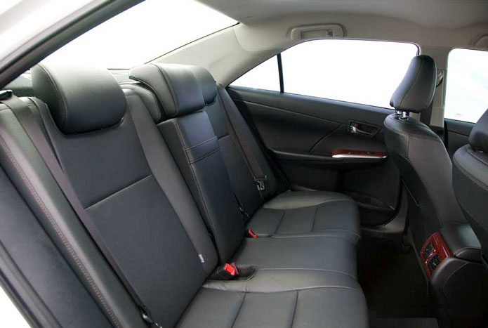 novo toyota camry 2012 2013 interior banco traseiro